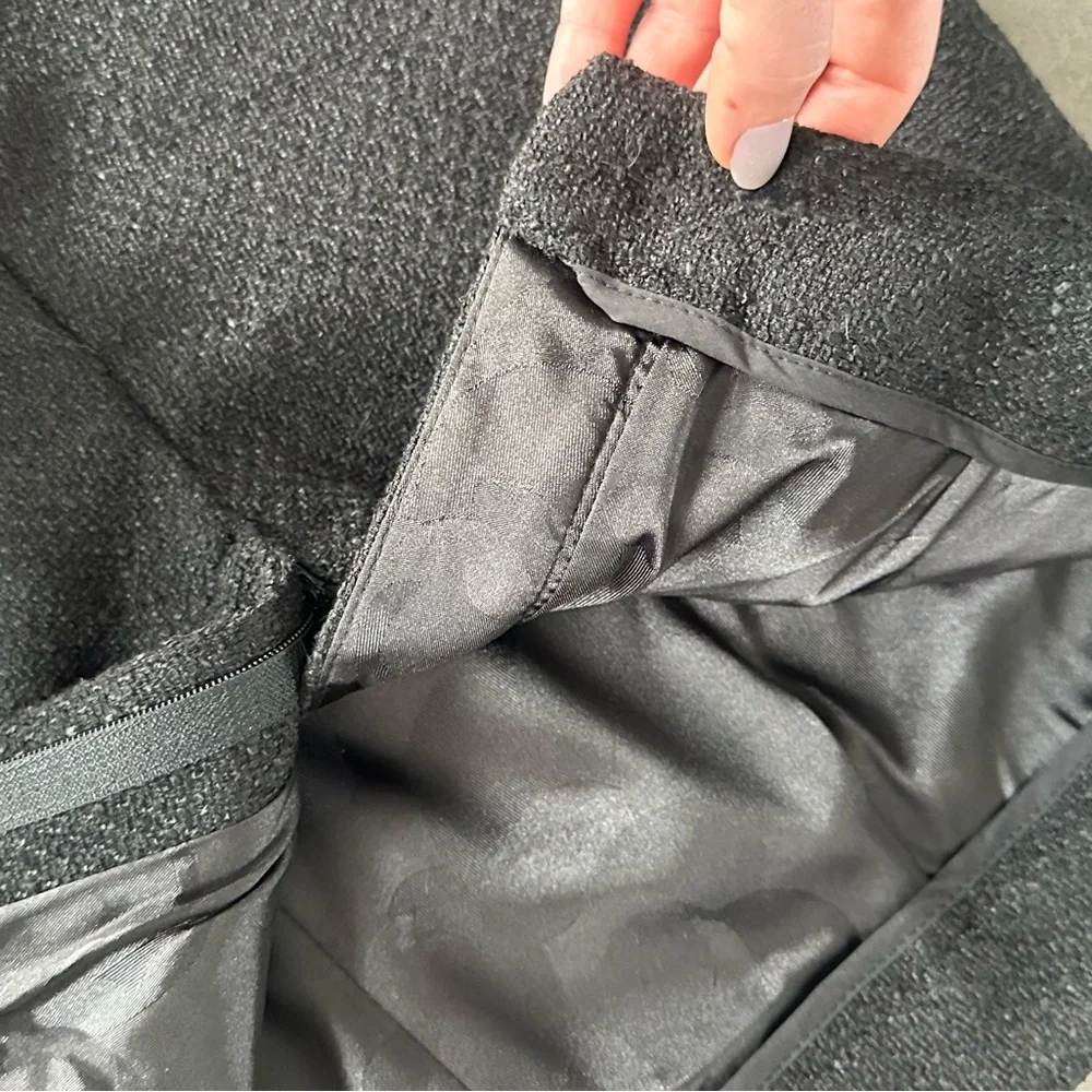 CHANEL Elegant Black Men's Shorts